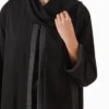 عباية بتصميم كلاسيكي